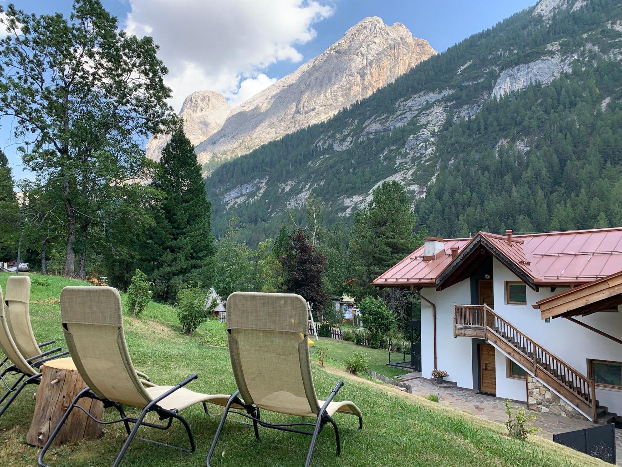 Luxury Chalet Orchidea Canazei Exterior photo